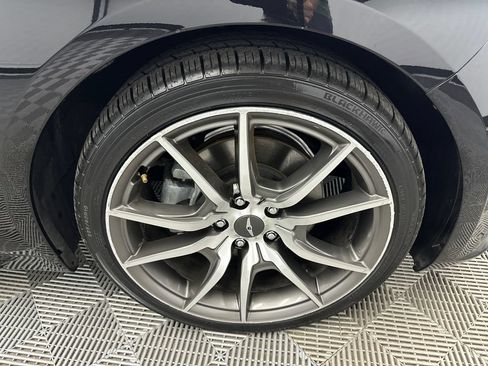 Used 2023 Genesis G70 2.0T AWD/4WD image 13