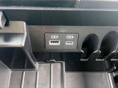 Used 2026 Toyota Tundra Limited image 38