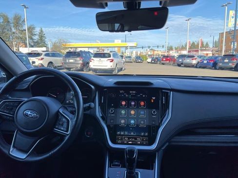 Used 2023 Subaru Outback Limited image 5