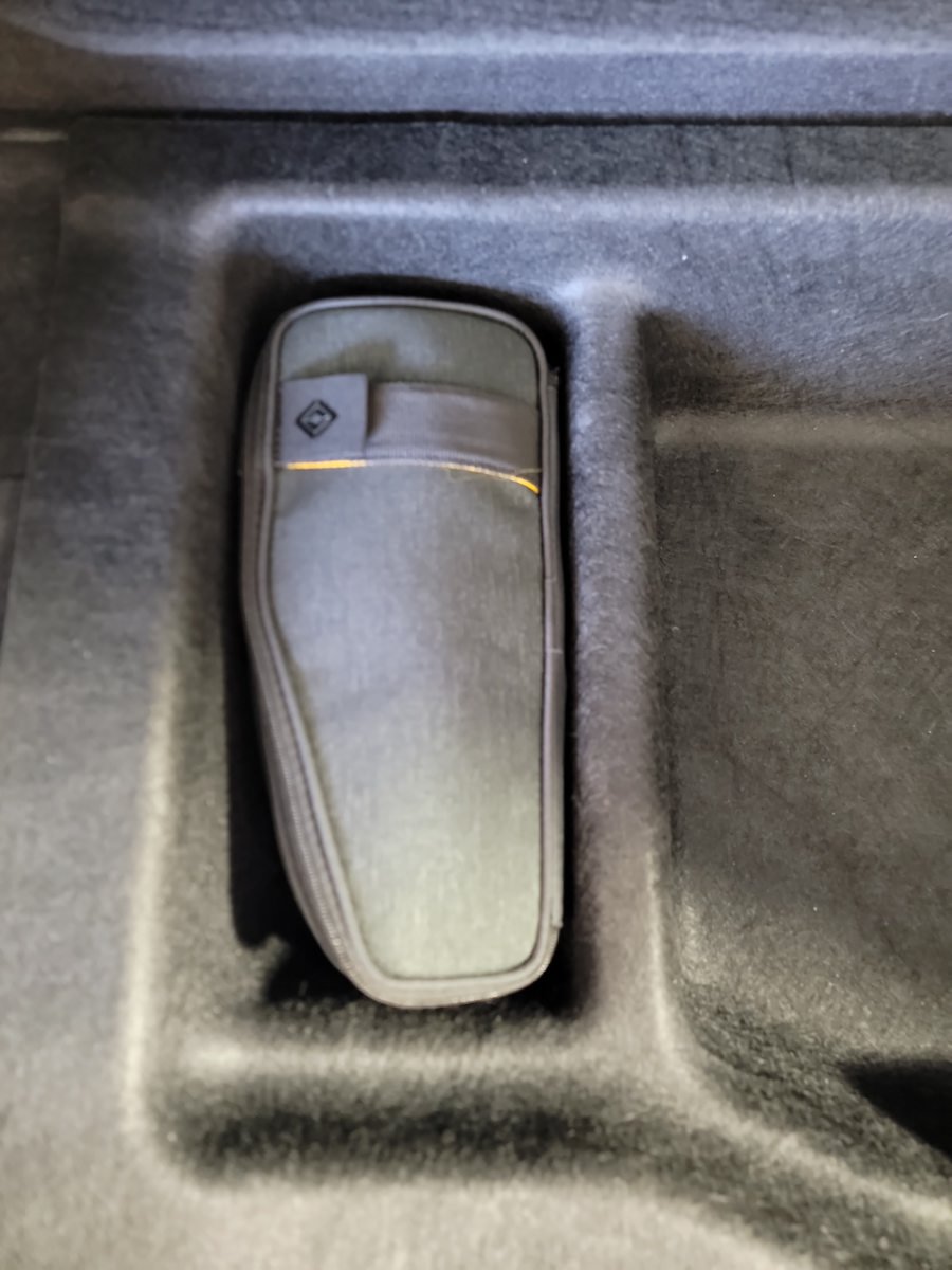 Used 2023 Rivian R1S Adventure Quad AWD/4WD image 34
