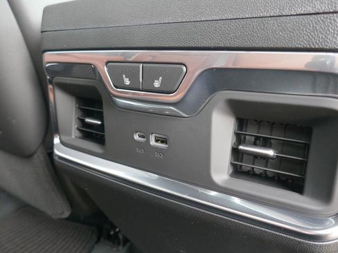 New 2026 GMC Sierra 1500 Denali Ultimate image 16