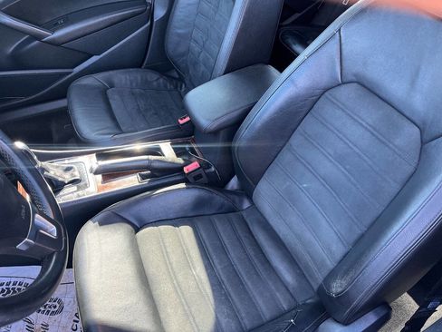 Used 2012 Volkswagen Passat TDI SEL Premium image 11