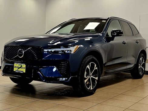 New 2026 Volvo XC60 B5 Core w/ Climate Package image 4