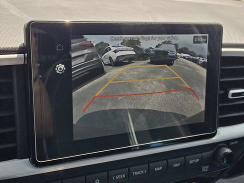 Certified 2024 Hyundai Venue Limited FWD image 22