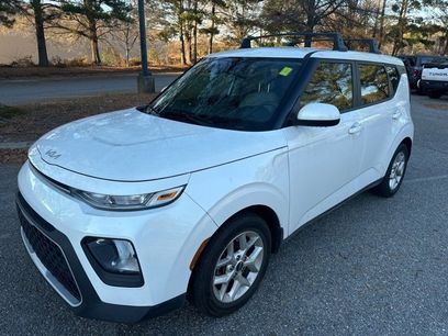Used 2022 Kia Soul LX w/ Technology Package