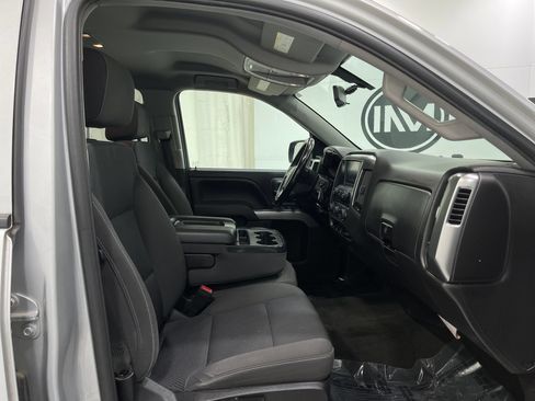 Used 2018 Chevrolet Silverado 1500 LT w/ All Star Edition AWD/4WD image 29