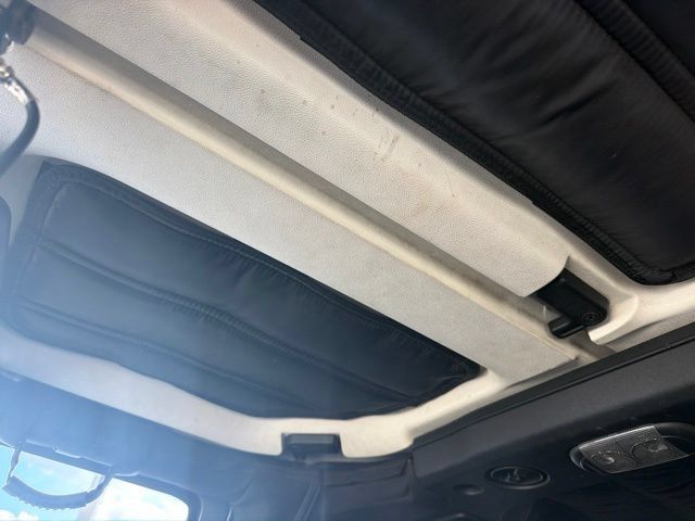 Used 2017 Jeep Wrangler Sport AWD/4WD image 11