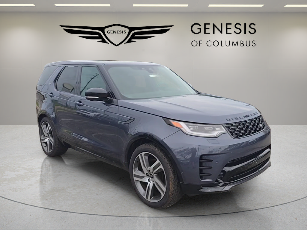 Used 2024 Land Rover Discovery Dynamic SE AWD/4WD image 3