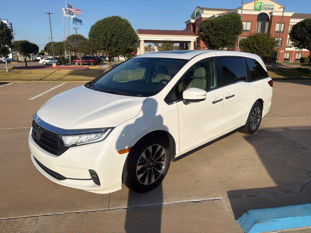 Certified 2024 Honda Odyssey EX-L image 6