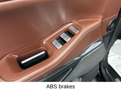 Used 2025 Lincoln Navigator Reserve AWD/4WD image 38
