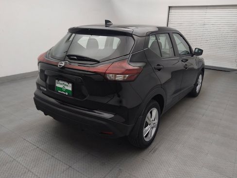 Used 2024 Nissan Kicks S FWD image 9