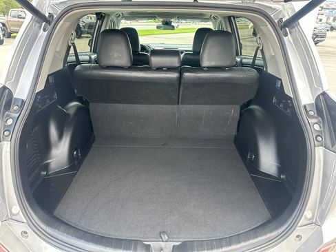 Used 2017 Toyota RAV4 XLE w/ Premium Special Value Package AWD/4WD image 17