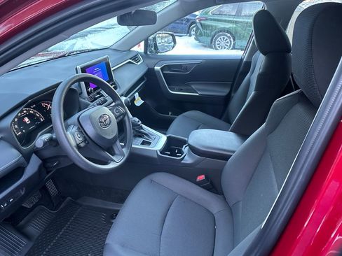 New 2025 Toyota RAV4 LE image 4