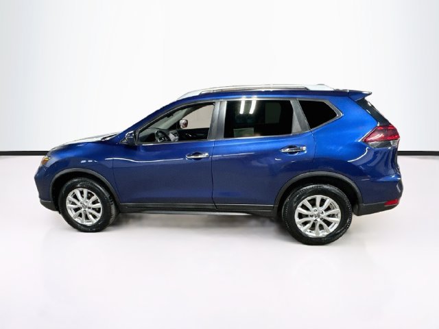 Used 2018 Nissan Rogue SV AWD/4WD image 4