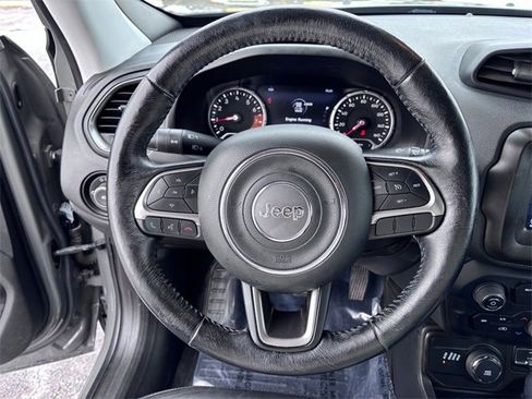 Used 2020 Jeep Renegade Limited w/ Trailer Tow Group image 16