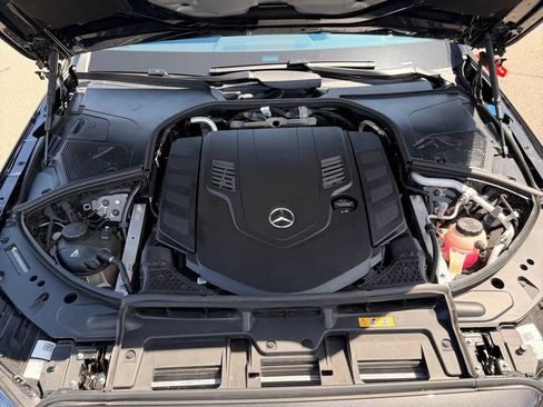 Used 2024 Mercedes-Benz S 580 4MATIC Sedan image 12