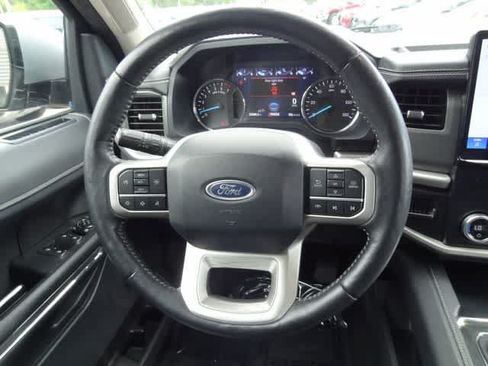 Certified 2024 Ford Expedition XLT AWD/4WD image 17