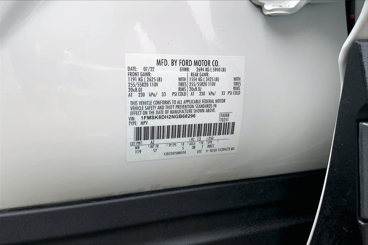 Used 2022 Ford Explorer XLT w/ Equipment Group 202A AWD/4WD image 30