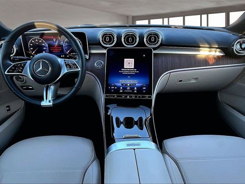 Used 2022 Mercedes-Benz C 300 4MATIC Sedan image 16