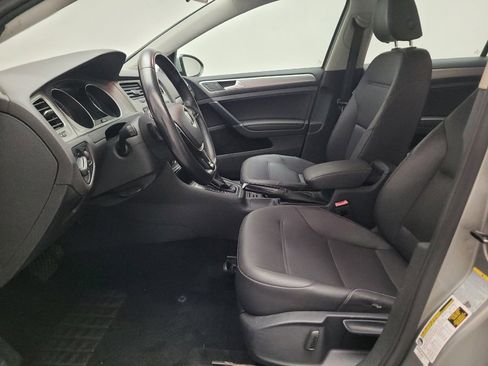 Used 2015 Volkswagen Golf 4-Door FWD image 17