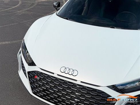 Used 2023 Audi R8 V10 performance AWD/4WD image 4
