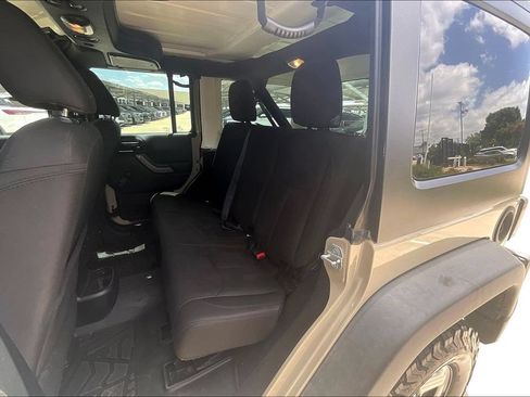 Used 2018 Jeep Wrangler Unlimited Sport AWD/4WD image 26