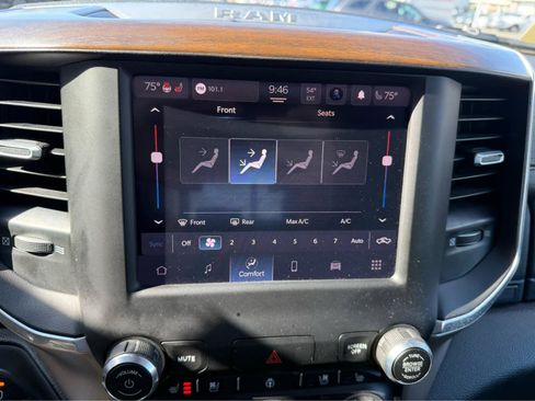 Used 2022 RAM 1500 Laramie AWD/4WD image 19
