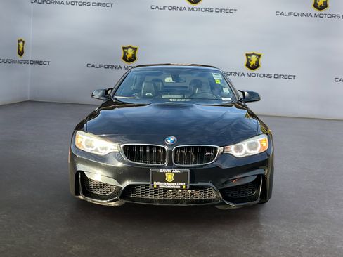 Used 2016 BMW M4 Convertible image 2