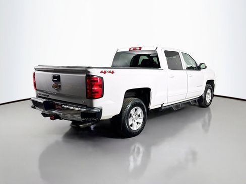 Used 2018 Chevrolet Silverado 1500 LT w/ Trailering Package image 5