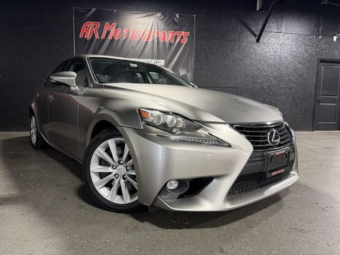 Used 2016 Lexus IS 300 AWD w/ Premium Package image 7
