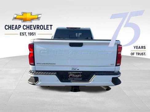 Used 2025 Chevrolet Silverado 2500 LT w/ Z71 Chrome Sport Edition AWD/4WD image 4