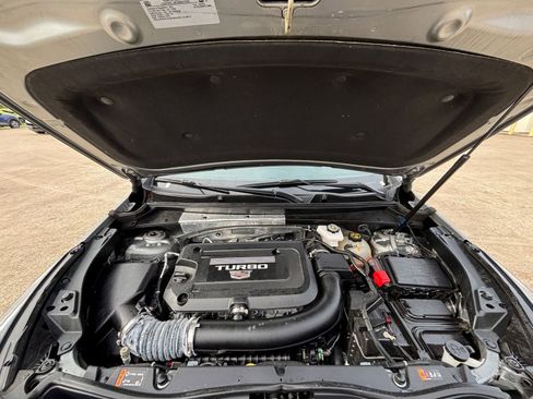 Used 2023 Cadillac XT4 Premium Luxury image 30