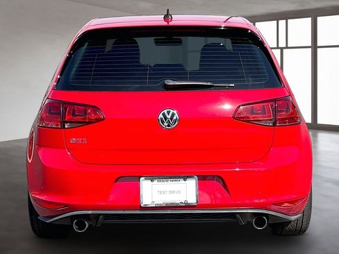 Used 2017 Volkswagen GTI Sport image 5