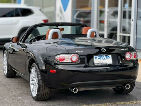 Used 2007 MAZDA MX-5 Miata Grand Touring w/ Premium Pkg image 24