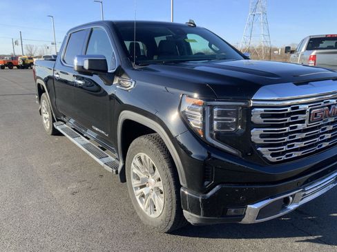 Used 2023 GMC Sierra 1500 Denali w/ Technology Package image 18