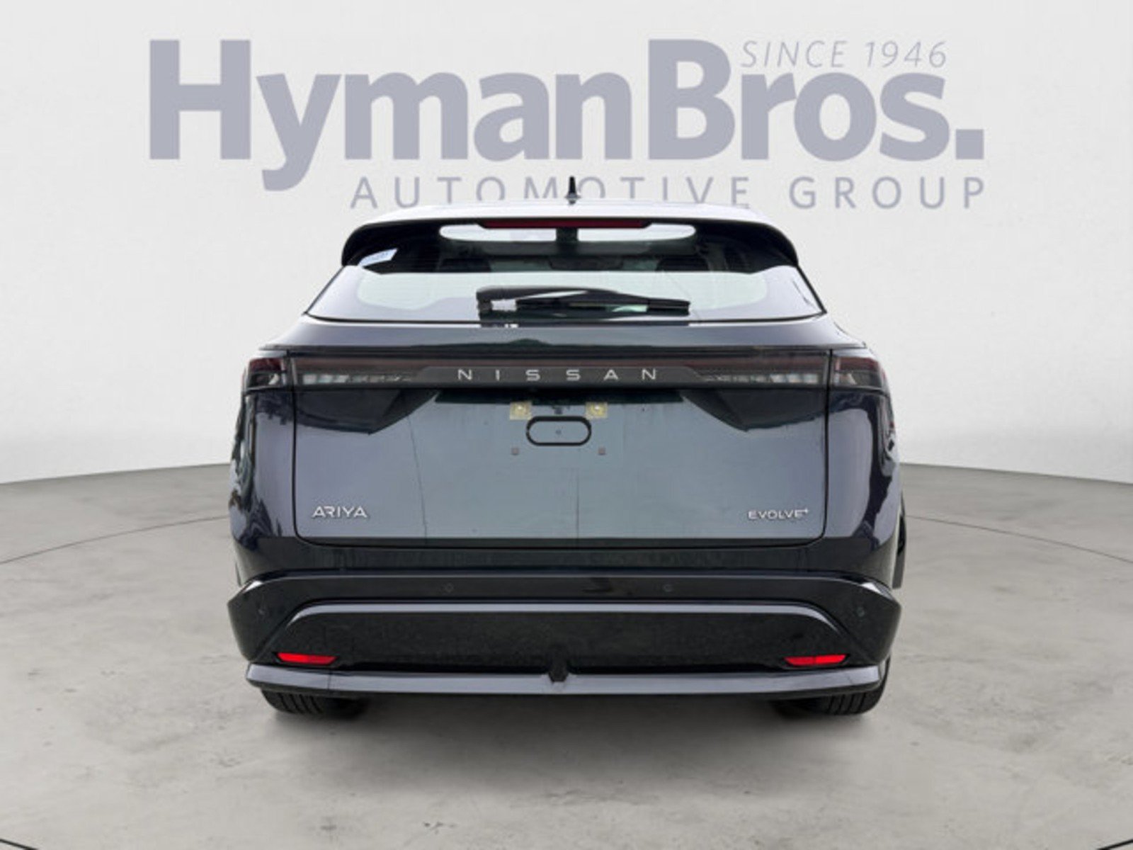 Used 2024 Nissan Ariya FWD image 4