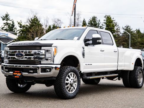 Used 2019 Ford F350 King Ranch w/ King Ranch Ultimate Package image 8