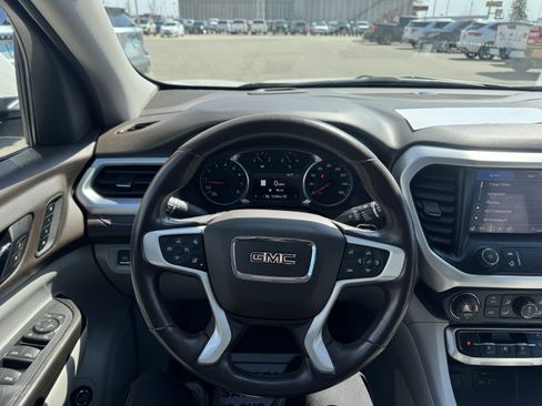 Used 2021 GMC Acadia SLT w/ Preferred Package AWD/4WD image 11
