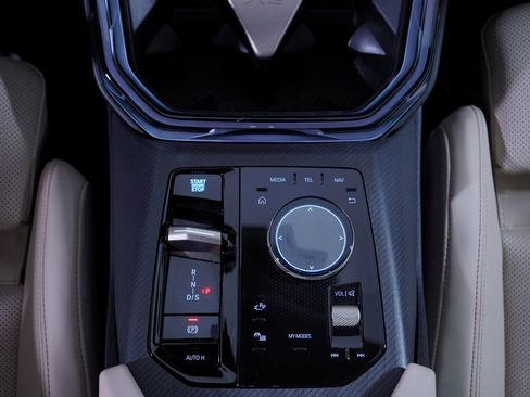 Used 2025 BMW X3 xDrive30i image 13