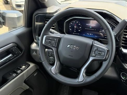 New 2026 Chevrolet Silverado 2500 ZR2 AWD/4WD image 36