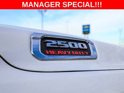 New 2025 RAM 2500 Tradesman AWD/4WD image 12
