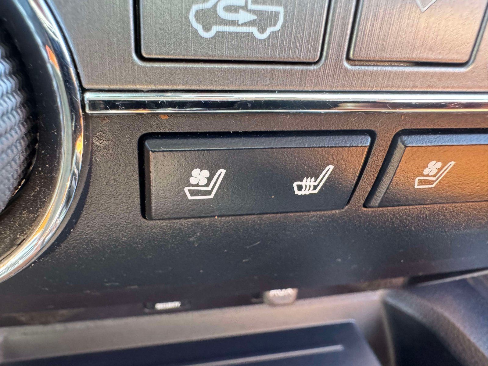 Used 2016 Toyota Tundra 1794 Edition AWD/4WD image 35