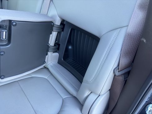 Used 2020 GMC Sierra 1500 SLT w/ SLT Premium Plus Package image 23