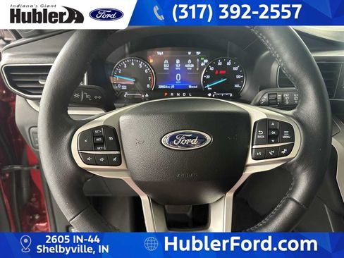 Used 2024 Ford Explorer XLT w/ Equipment Group 202A AWD/4WD image 14