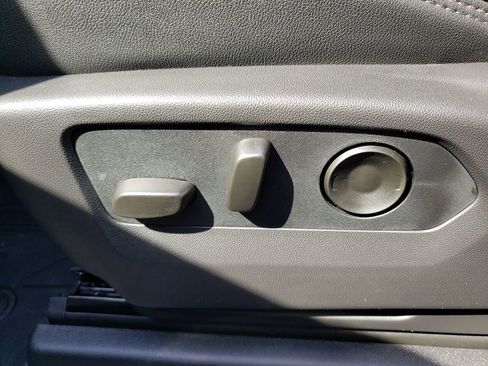 New 2026 Chevrolet Silverado 1500 High Country AWD/4WD image 16