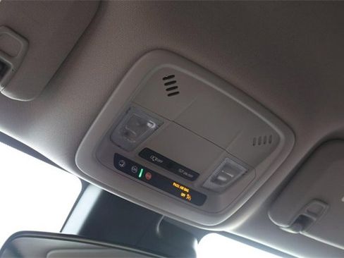 Used 2024 Chevrolet Malibu LT image 16