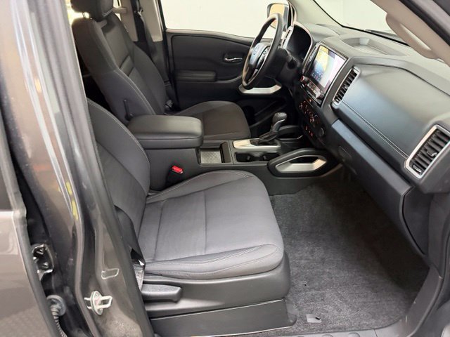 Used 2023 Nissan Frontier SV w/ Technology Package RWD image 35