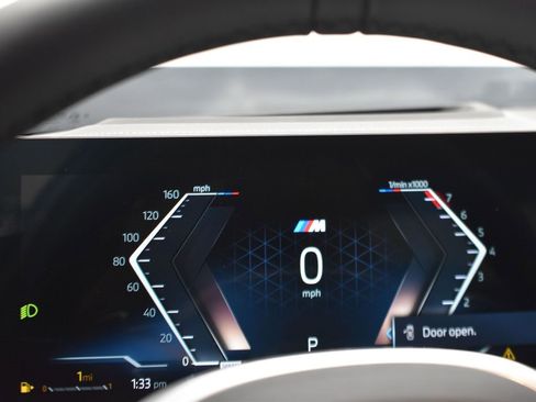 New 2026 BMW 330i Sedan w/ M Sport Package image 28