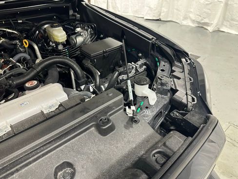 Used 2025 Toyota 4Runner SR5 image 67