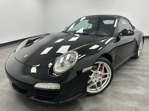 Used 2010 Porsche 911 Carrera S RWD image 2